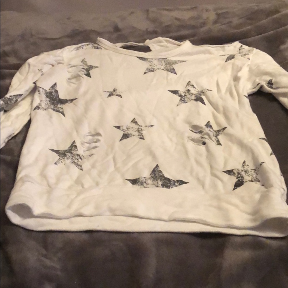 Start wrapped sweatshirt